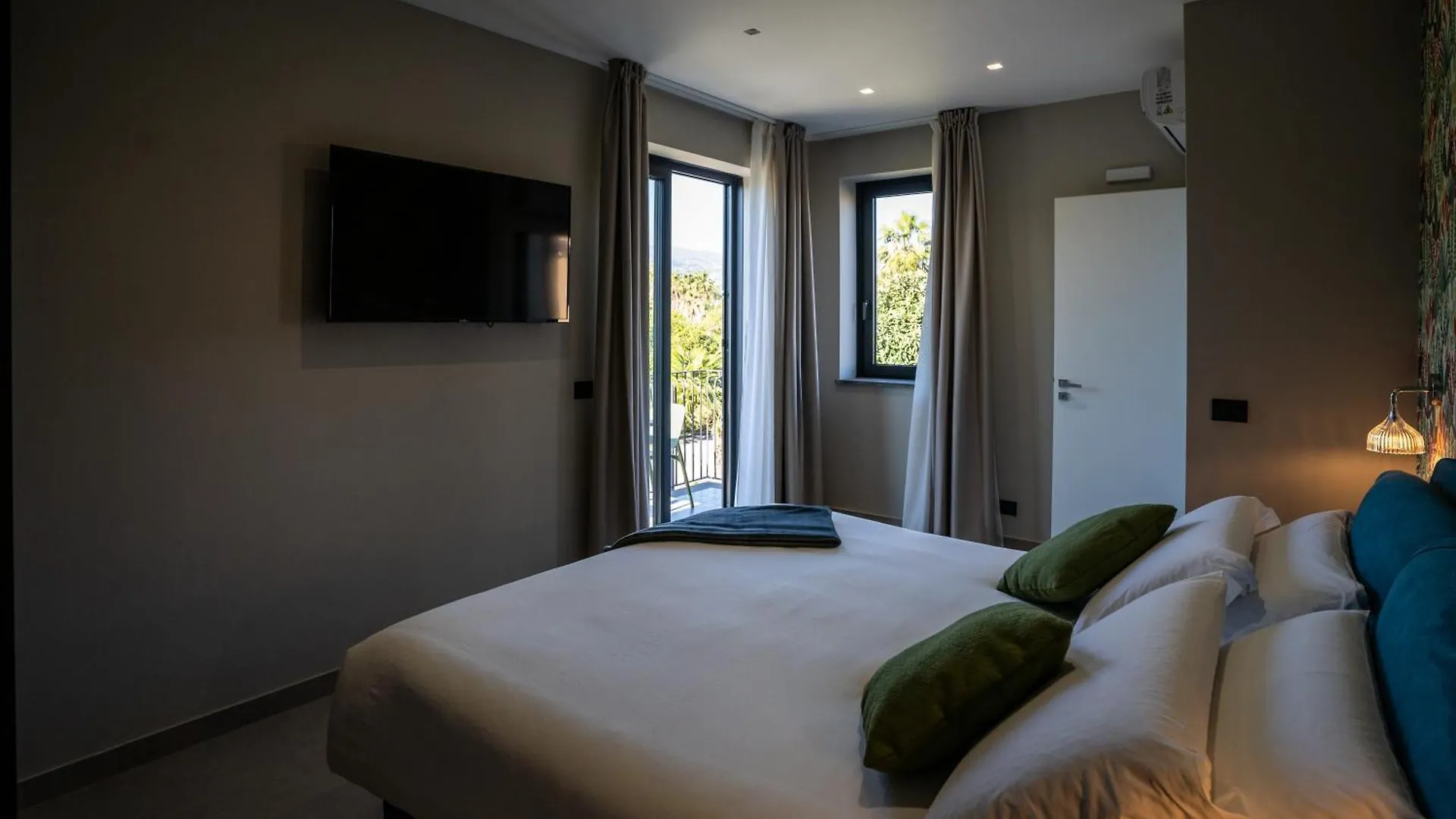 Virdamuri - Etna Country Resort Giarre